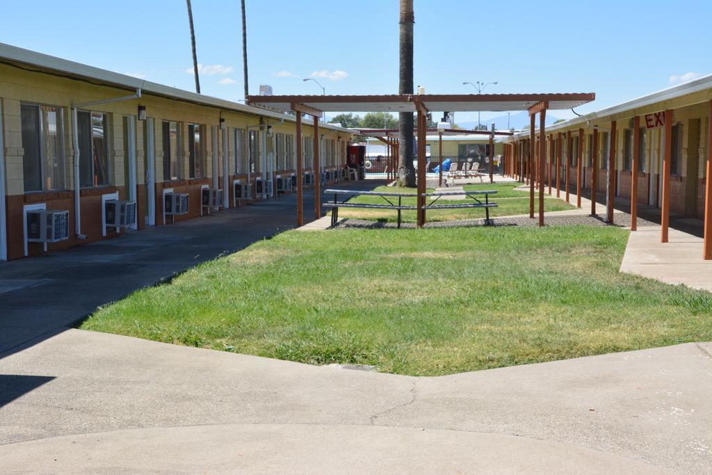Gateway Inn Red Bluff Esterno foto