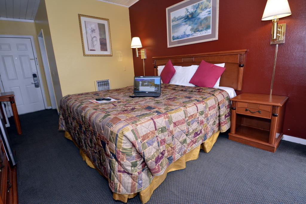 Gateway Inn Red Bluff Esterno foto