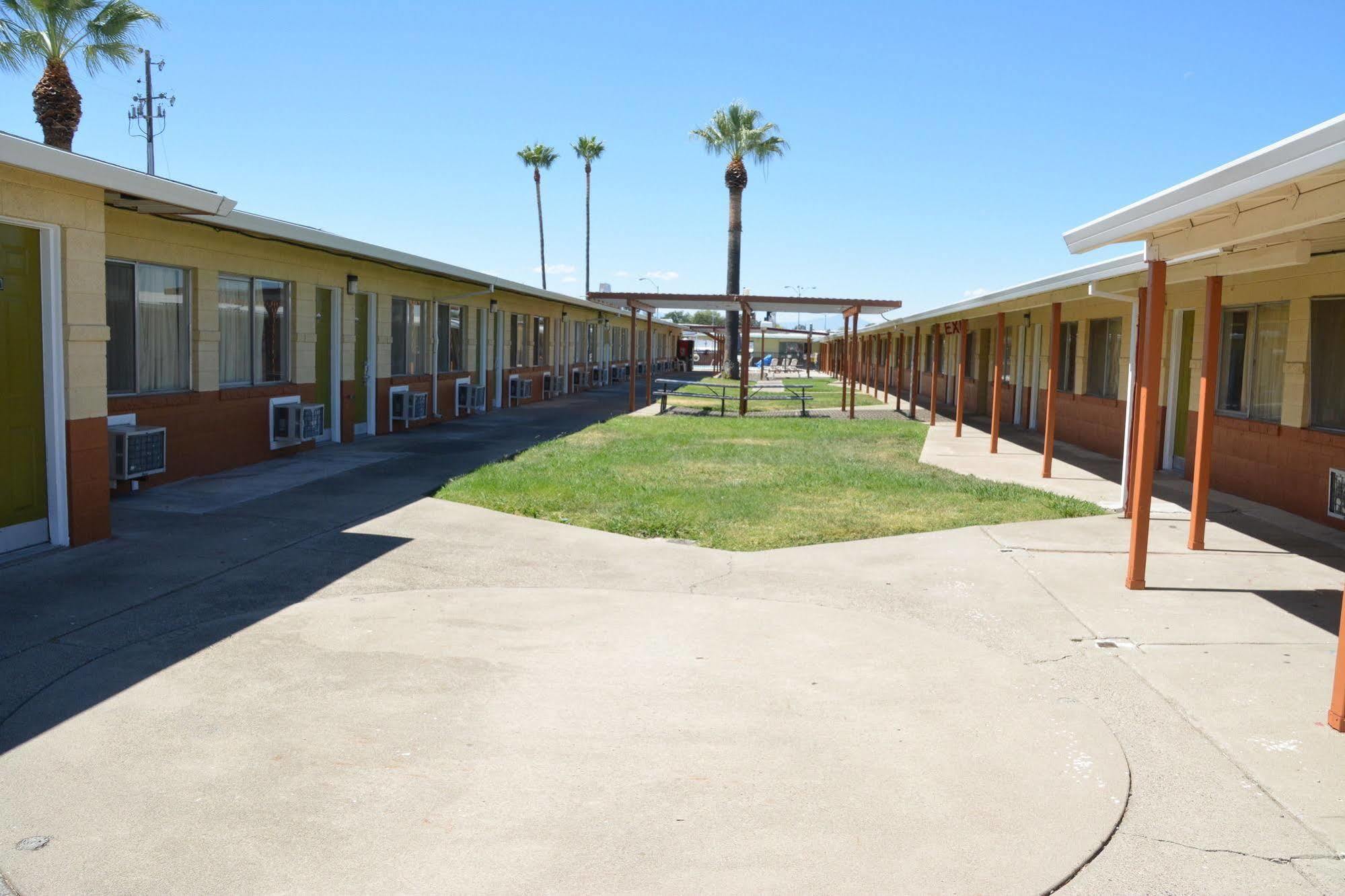 Gateway Inn Red Bluff Esterno foto