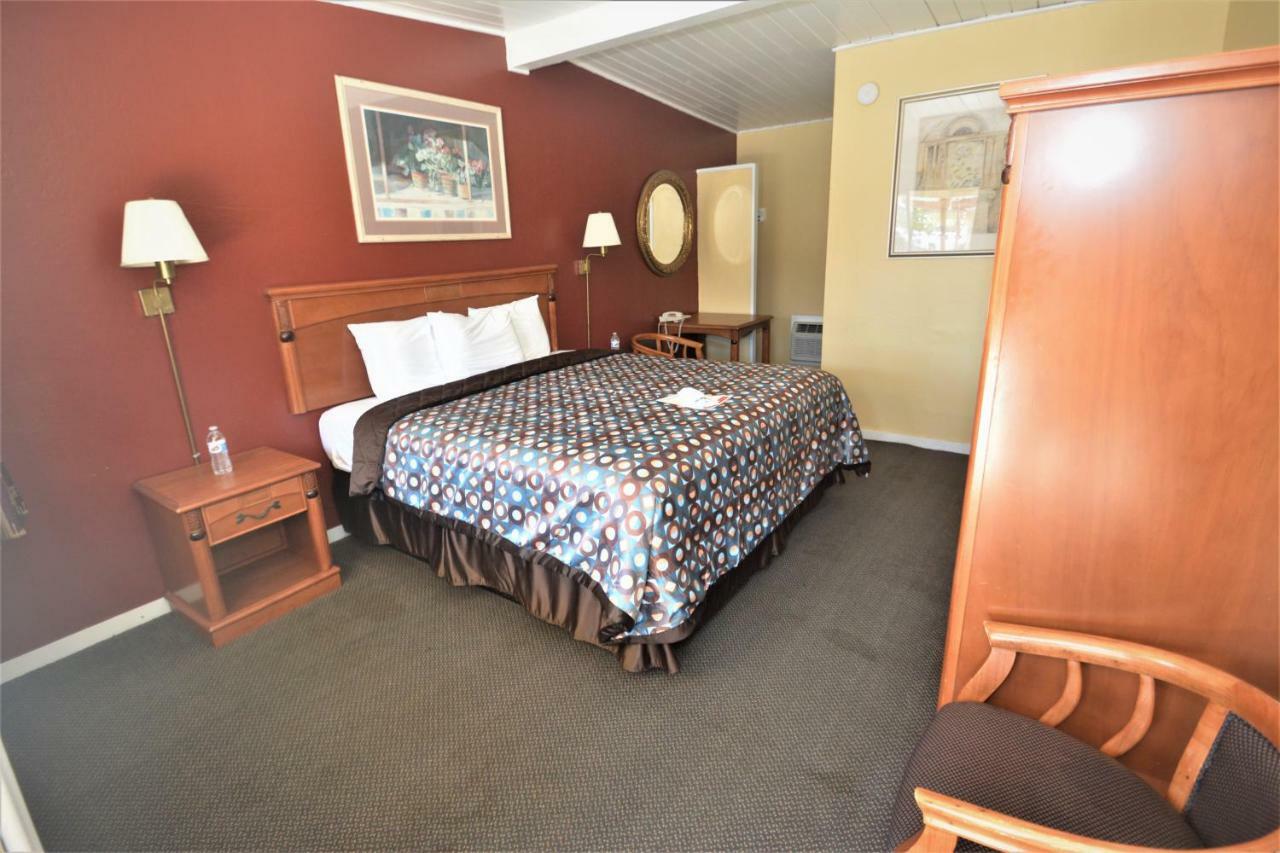 Gateway Inn Red Bluff Esterno foto